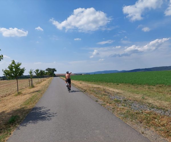 Gravelová paráda vinařským Slováckem_foto Konikoniciwa (5)