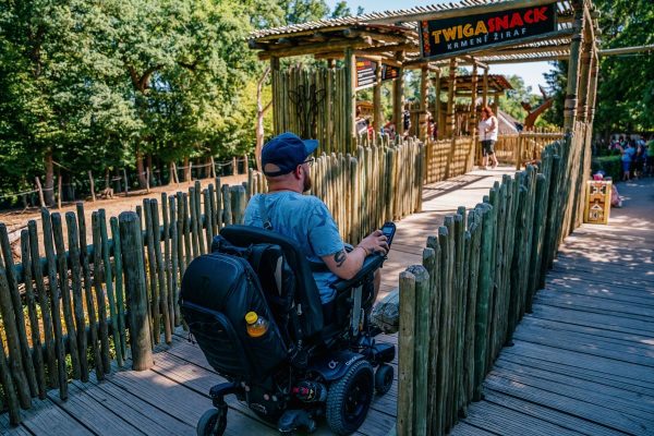 Zámek a ZOO Lešná_foto Tomáš Helísek, archiv CCRVM (3)